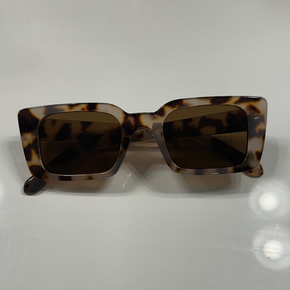 Amazon Tortoise Shell Square Sunglasses
